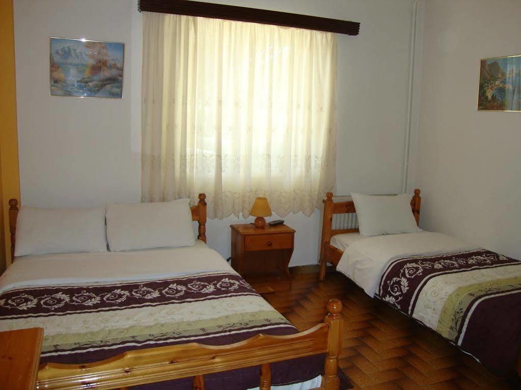 Stalaktites Hotel Ioannina Bagian luar foto
